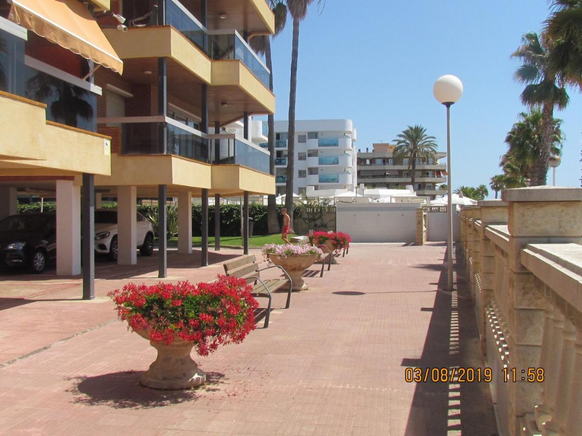 Apartamentos Alquihouse Vilafortuny Cambrils Kültér fotó